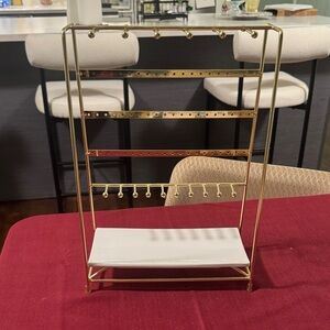 Amazon Gold Jewelry Organizer with White Base